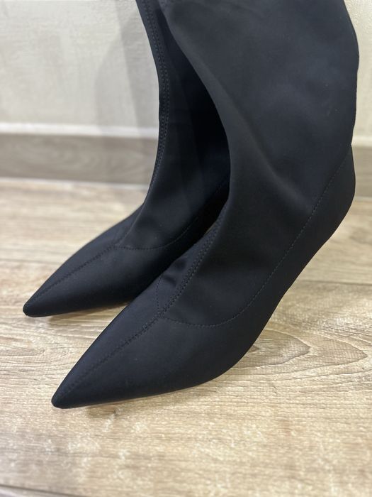 Стильні жіночі ботильйони Розмір 42.