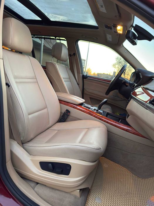 BMW X5 2012 рік   14.000$