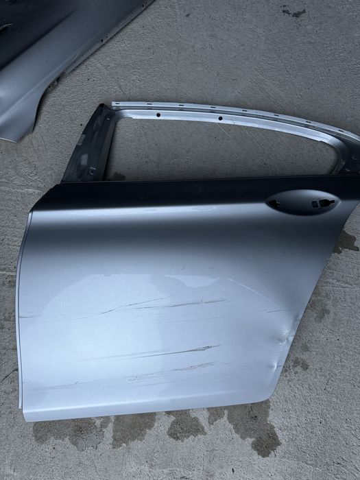 Дверь Bmw f10 5 задняя левая задня ліва 354 дверка
