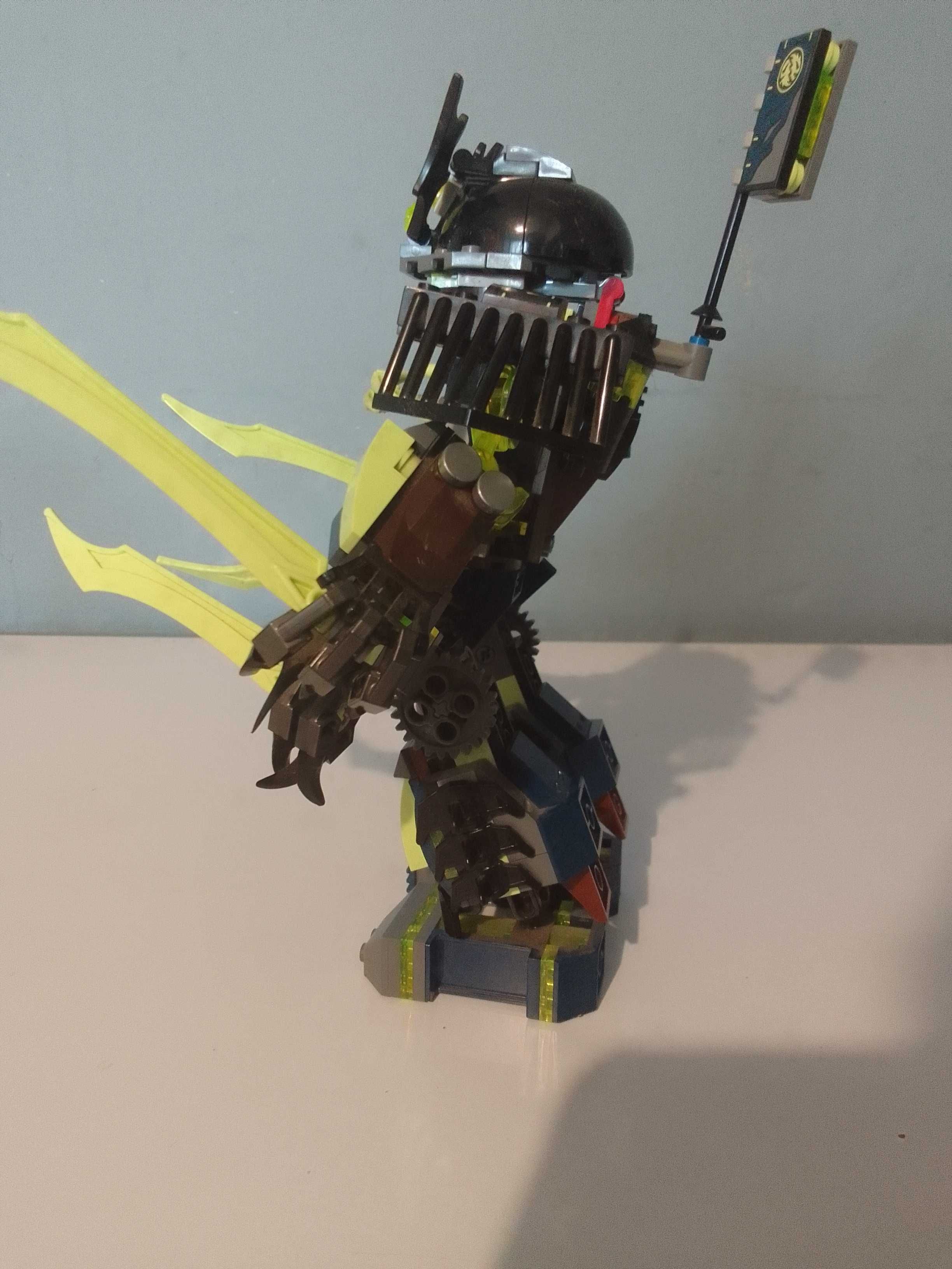 Lego ninjago mech Ghultara