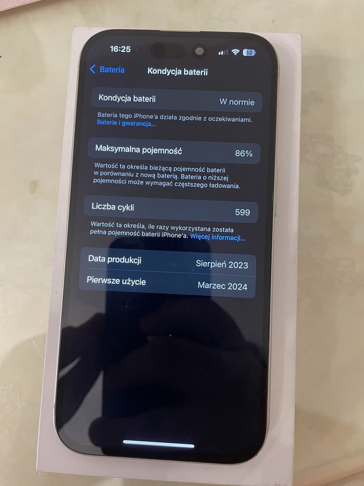 Iphone 15 128GB żółty