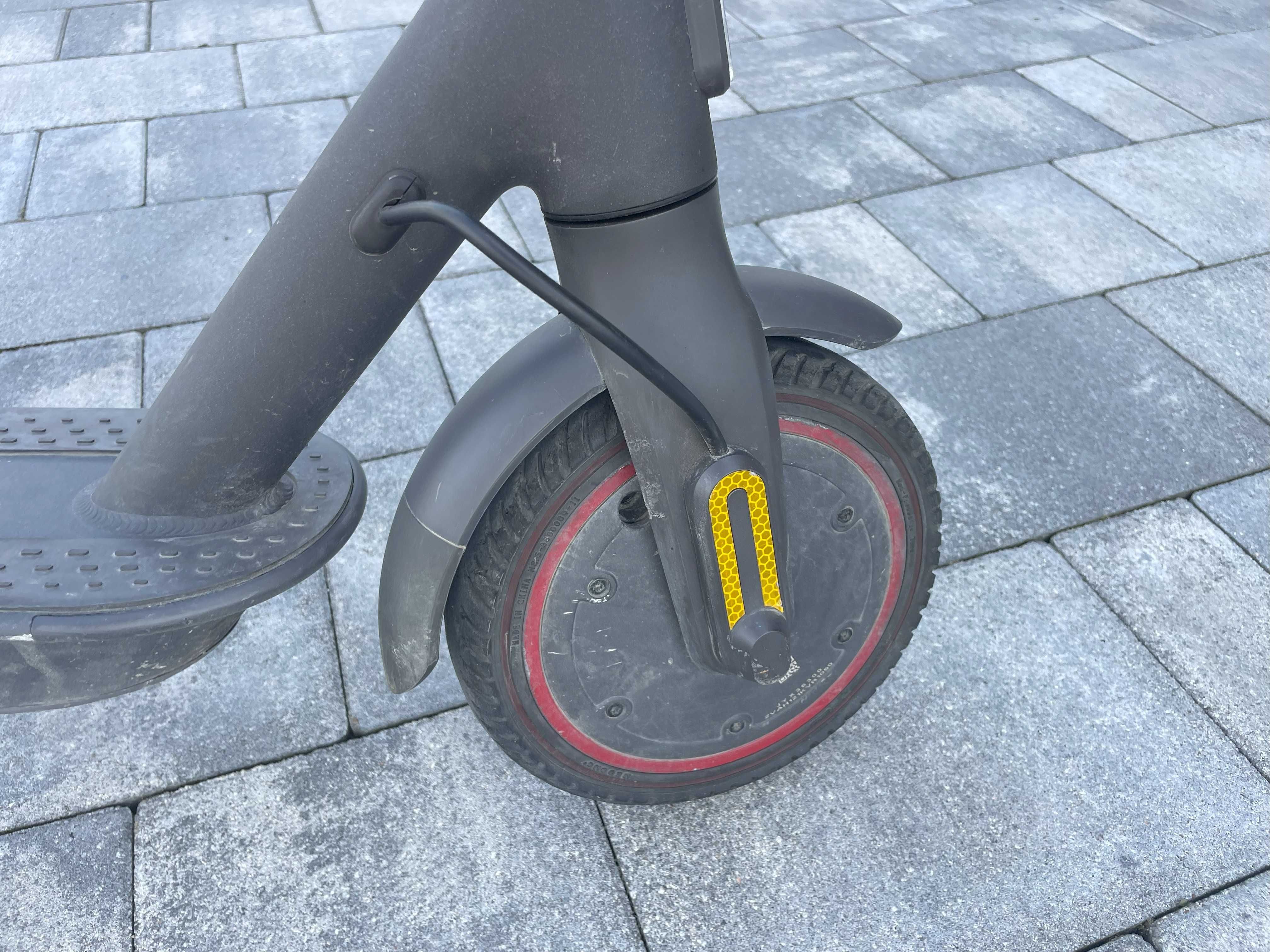 Xiaomi Mi Electric Scooter Pro 2