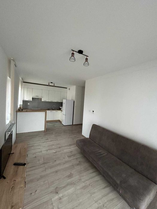 Przestronne, duże 2-pokojowe mieszkanie 55 m2 !  – ul. Miła 44.