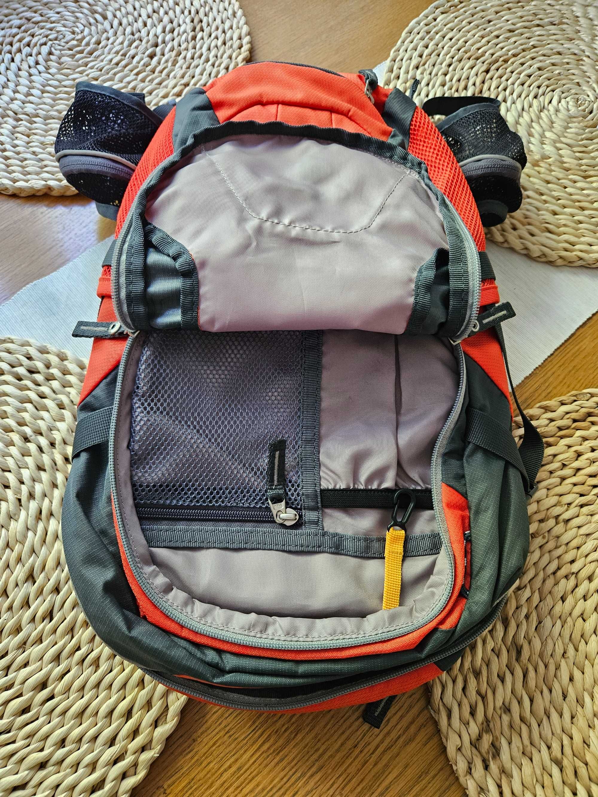 Plecak rowerowy Deuter Compact 10 +3  Air EXP - stan BDB