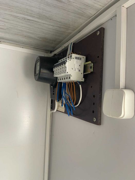 Пересувний торгівельний павільон