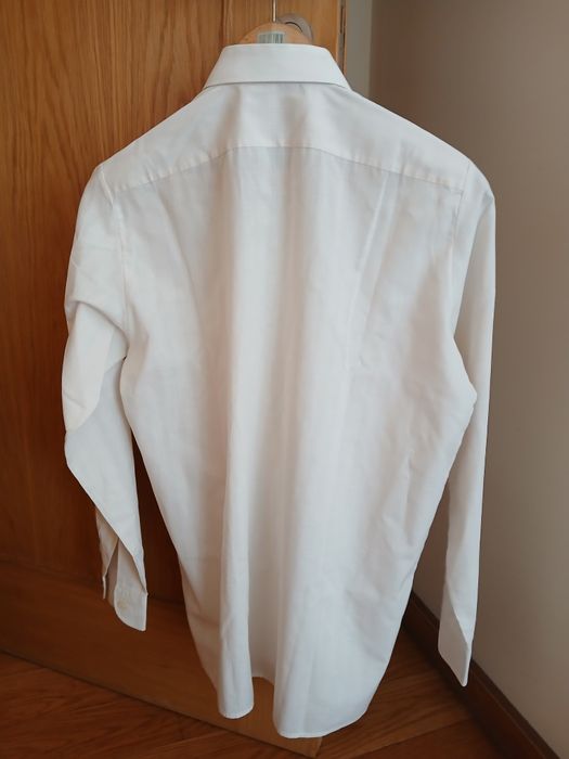 Vendo 2 Camisas Homem