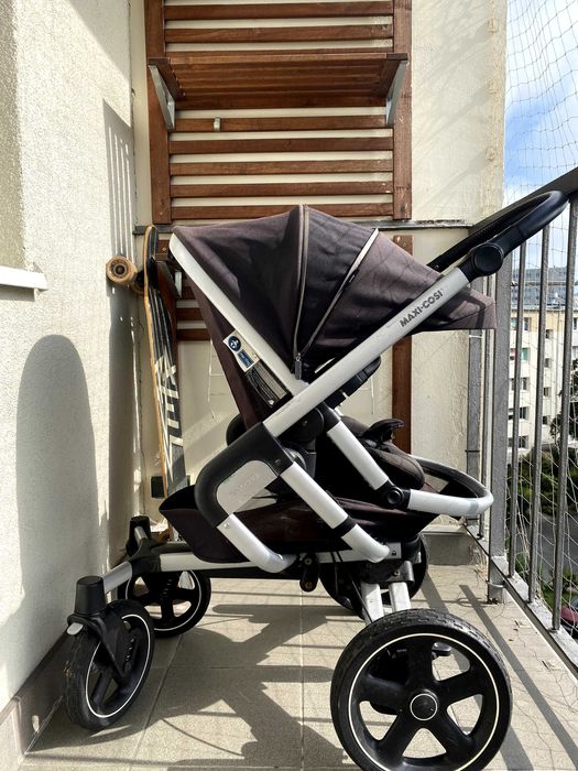 Wózek spacerówka Maxi Cosi Nova + folia przeciwdeszczowa