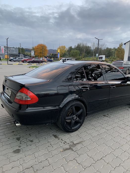 Mercedes-Benz E200 NGT 2005р