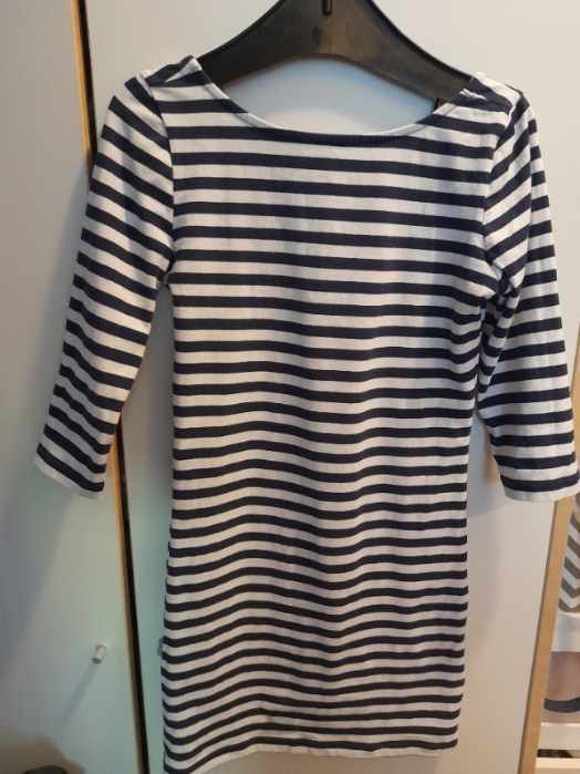 Sukienka mini Reserved