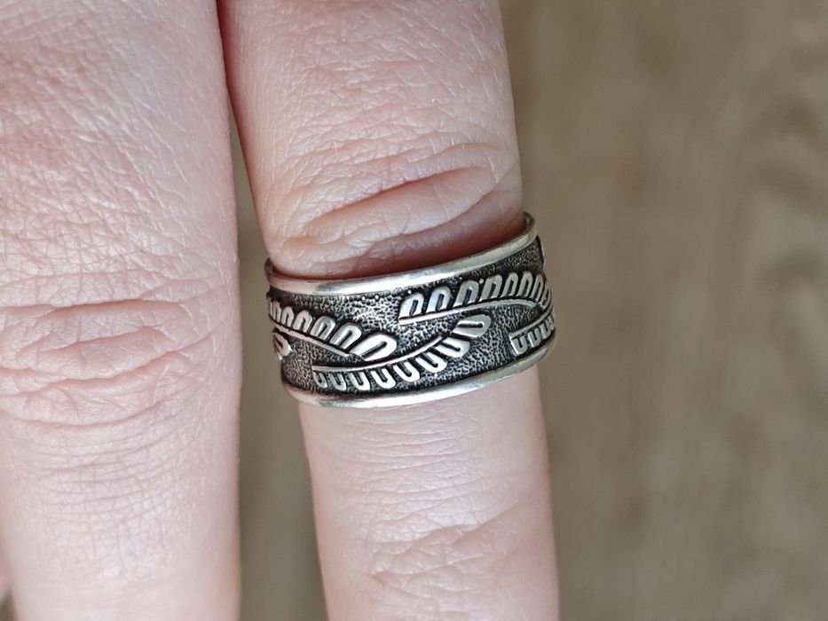 Срібне кільце 925 проби