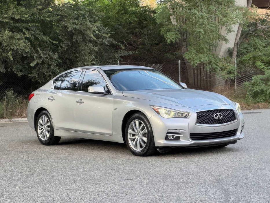INFINITI Q50      2015