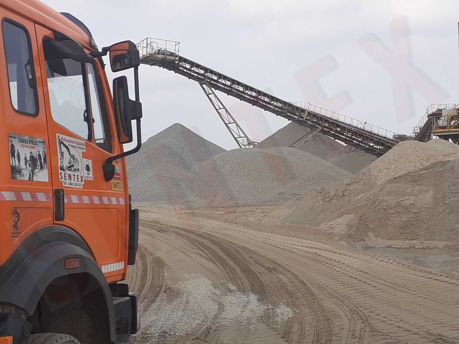 Piasek żwir kamień płukany czarnoziem gruz kruszony pospółka humus