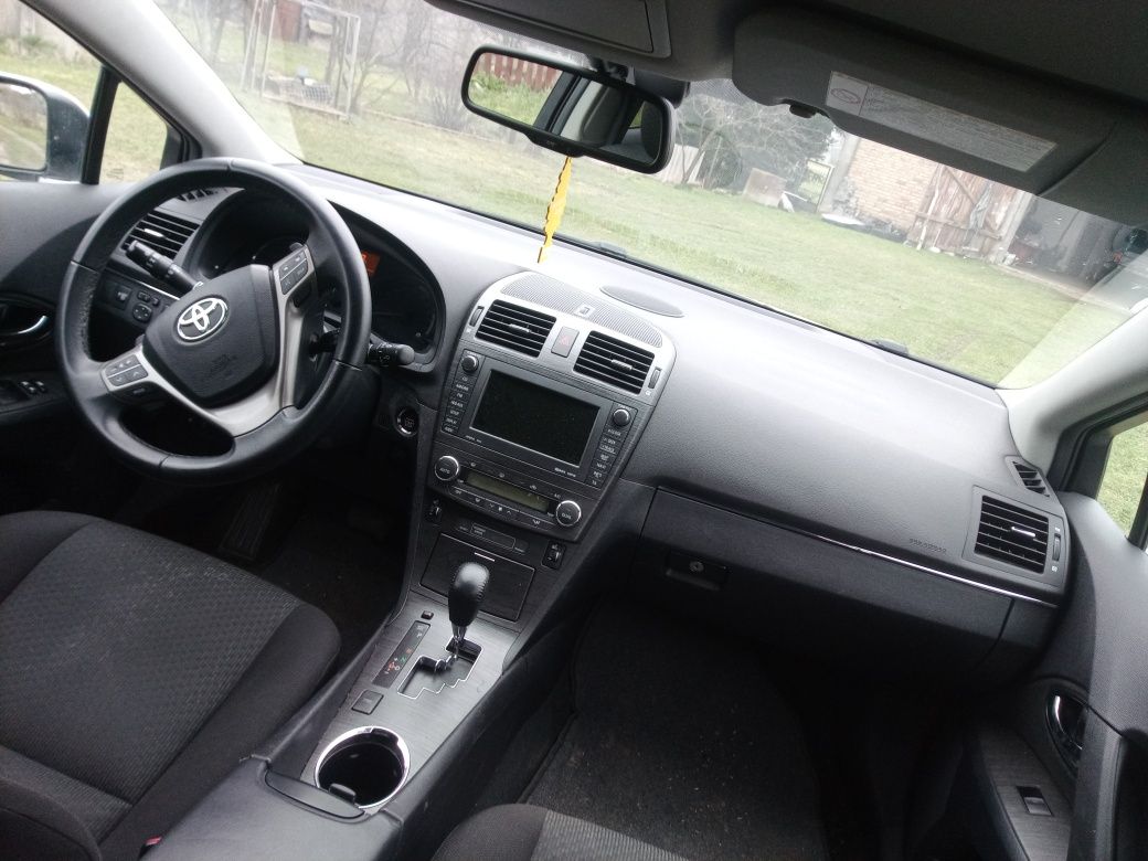 Avensis t27 2009 combi automat 2,0 benzyna 168tys/km