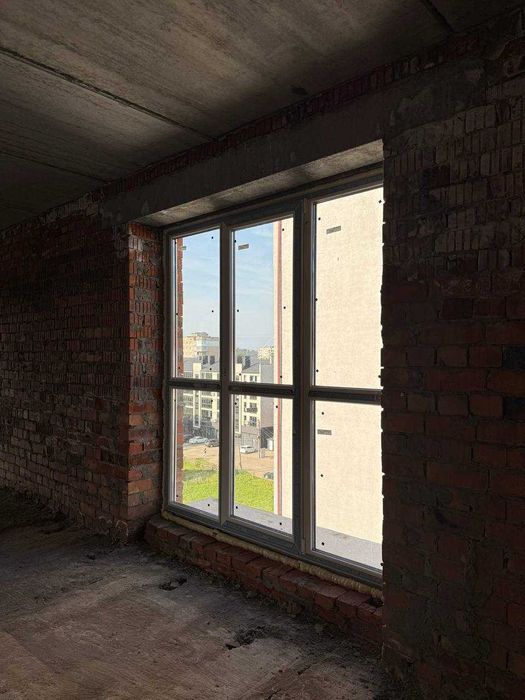 Продається 2 кімнатна квартира в новобудові