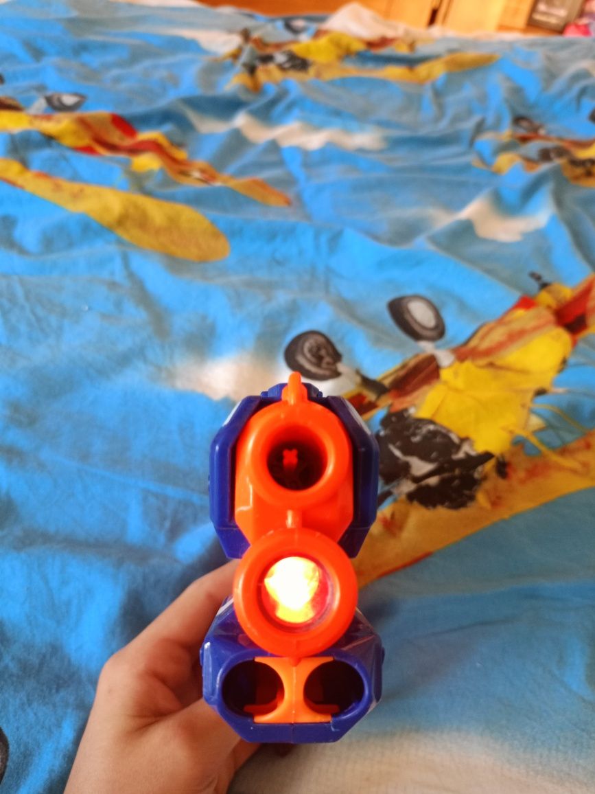 Nowy pistolet NERF Elite