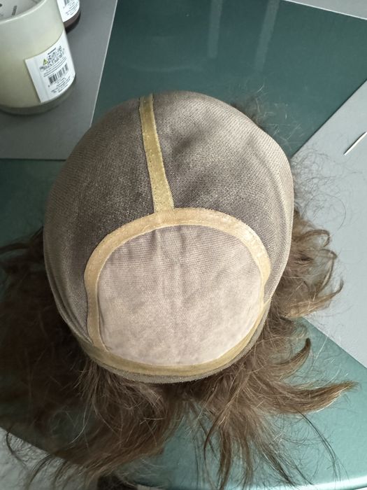 Peruka medyczna human hair naturalne. Jasny szatyn