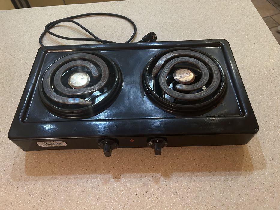Электрическая плита.