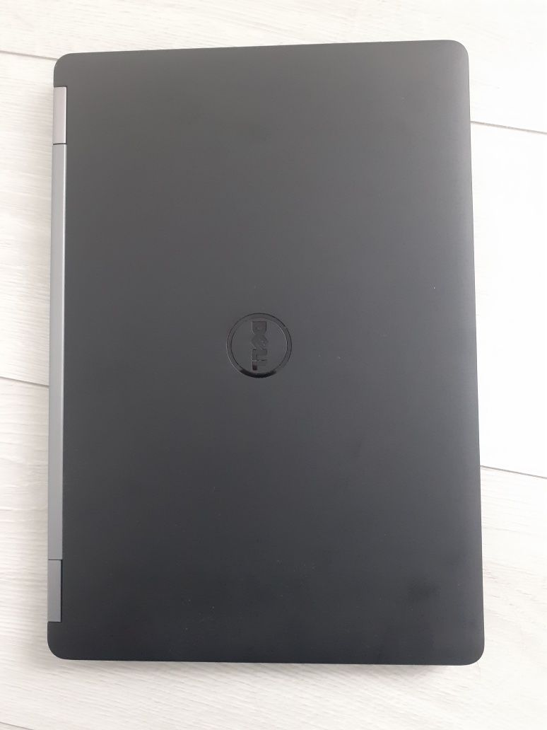 Ноутбук Dell Latitude E7470 Intel Core i5/8 ГБ DDR4/SSD 128 ГБ