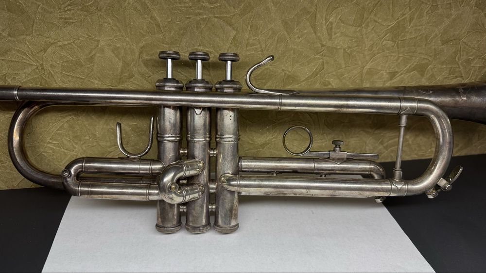 Труба Vincent Bach TR-200