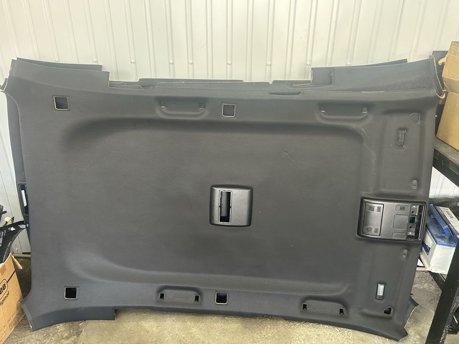 Чорний потолок стеля на BMW x5 E53