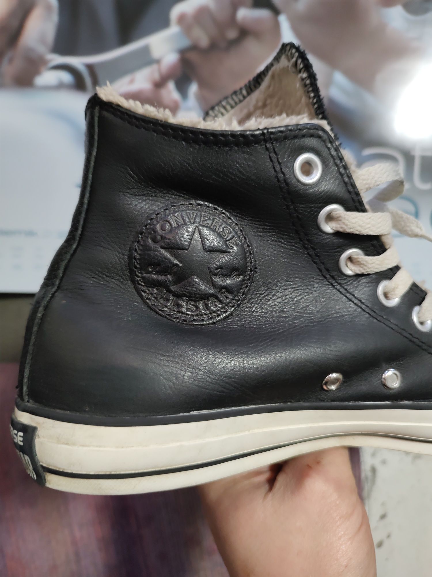 Buty skórzane Converse 100% oryginalny rozmiar 41 wkładka 26