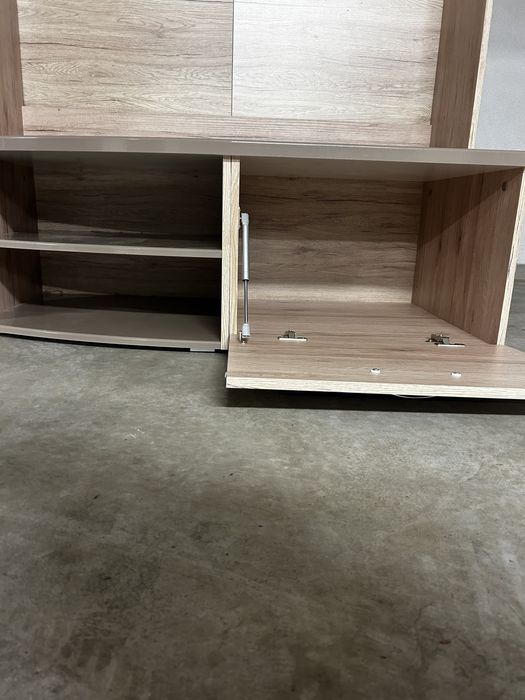 Szafka pod telewizor