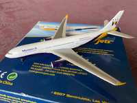 Miniatura Monarch Airlines A330-200
