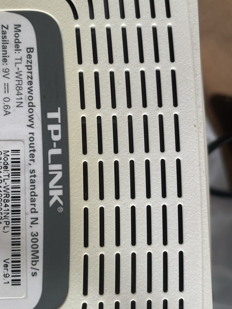 Router TP LINK model TL-WR841N