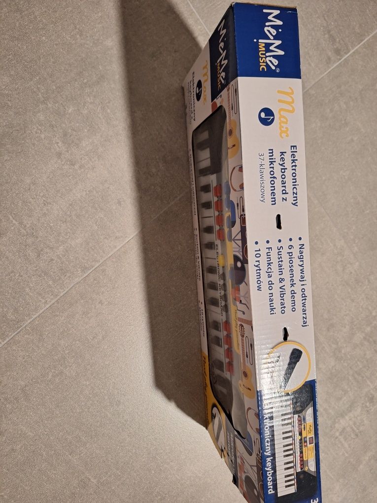 Elektroniczny keybord z mikrofonem,pianinko,me me music max nowy,37kla