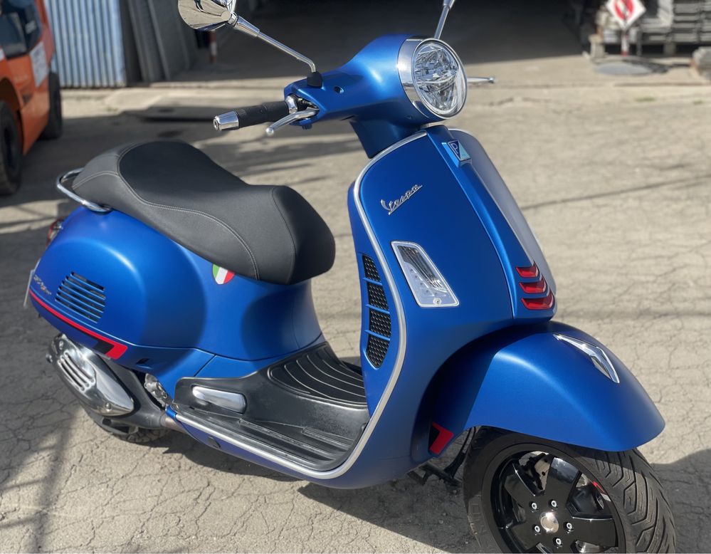 Vespa gts 300 S hpe