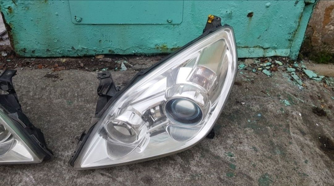 Lampa lampy bixenon idealne lewa prawa vectra c signum lift po lifcie