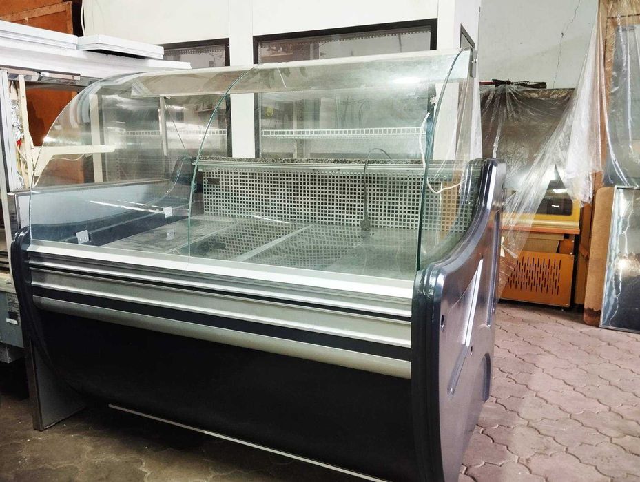 Холодильные витрины