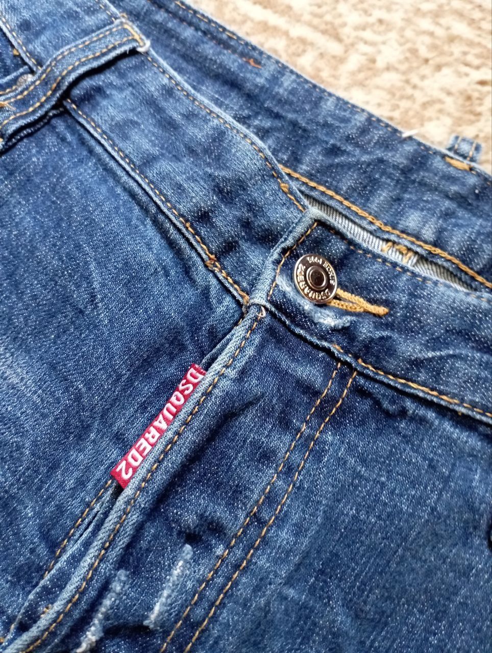 Чоловічі джинсові шорти Dsquared
