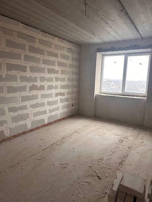 Продаж 2-кімнатної квартири в зданій новобудові! ЖК «Корона Дубово».