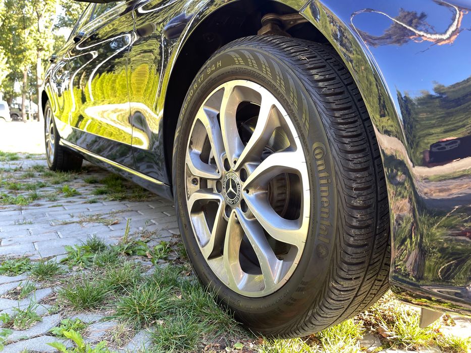 Mercedes-Benz C-Class 2017