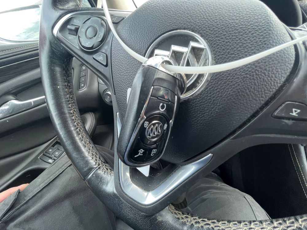 Buick Envision Essence 2018
