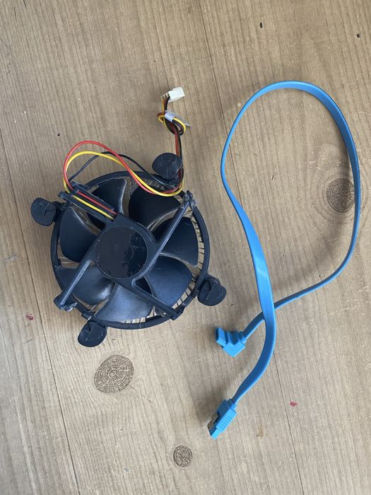 Продам комплект 1155 / i5 2300 / gigabayte b75m-d3v / 8 gb ram 1333