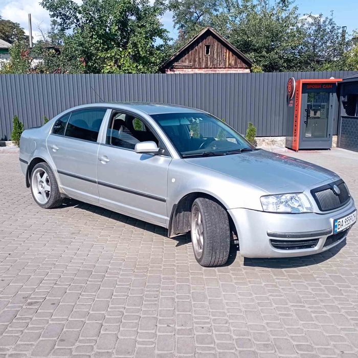 Skoda superb 2.8