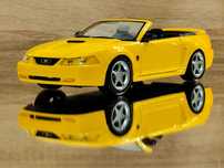 FORD MUSTANG GT MAISTO 1:24. Stan bdb. Prezent. Kolekcja