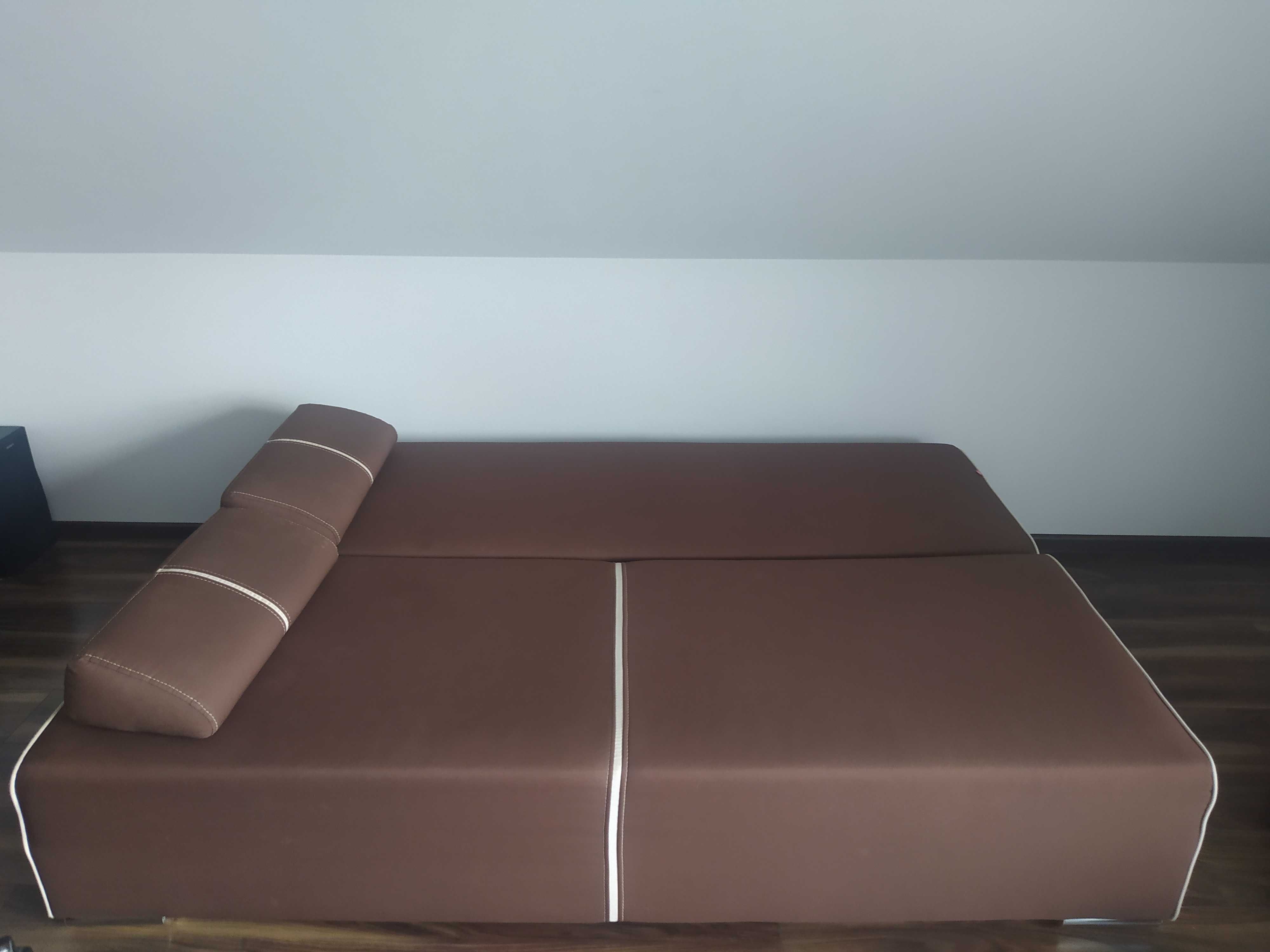 Kanapa/łóżko/sofa z funkcją spania
