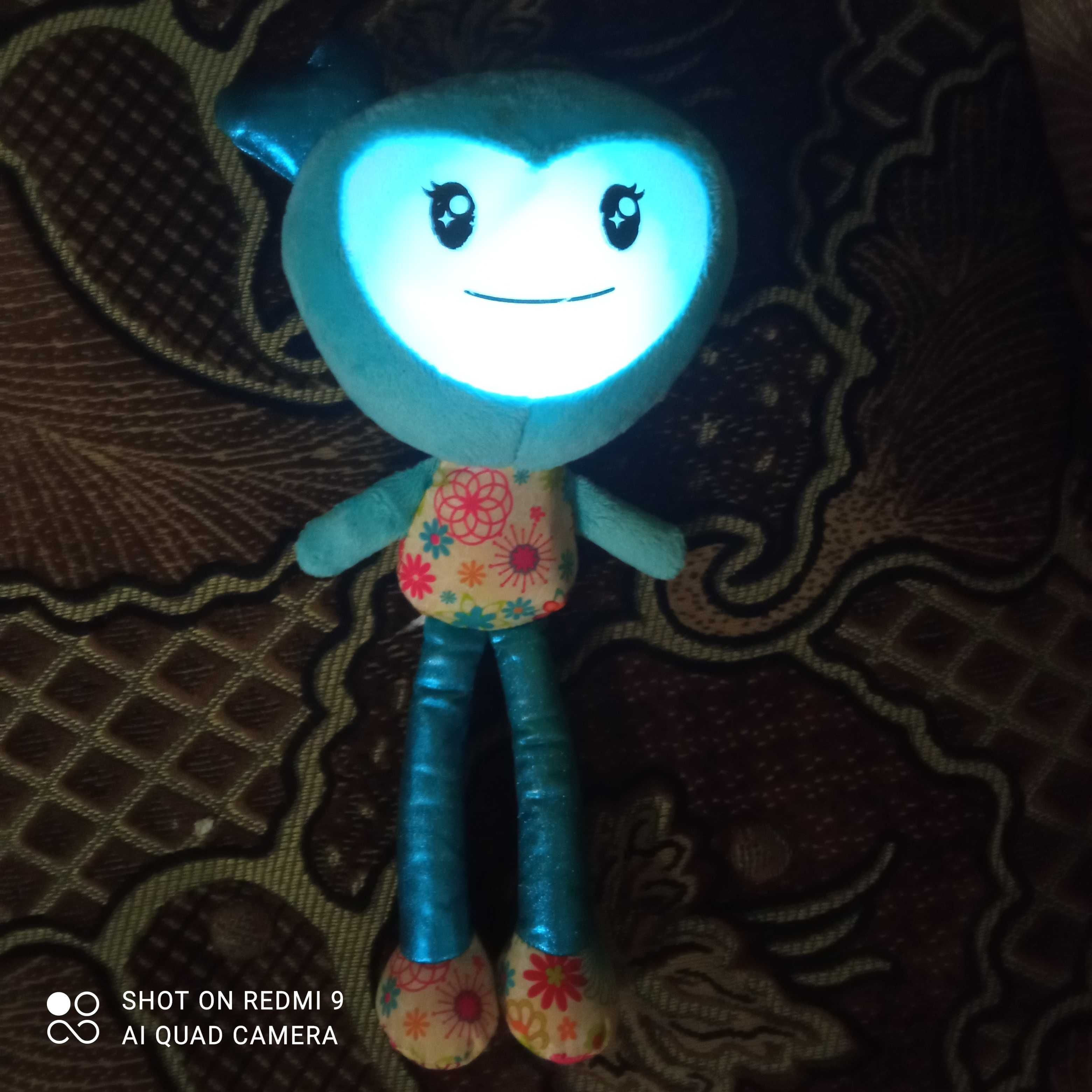 Інтерактивна іграшка лялька Brightlings