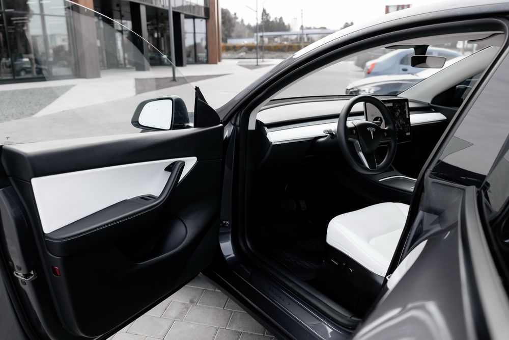 Tesla Y 2021/2022рік