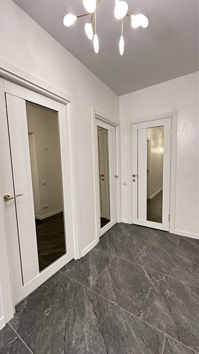 Ремонт. Меблі..З вилядом на річку Південний Буг.