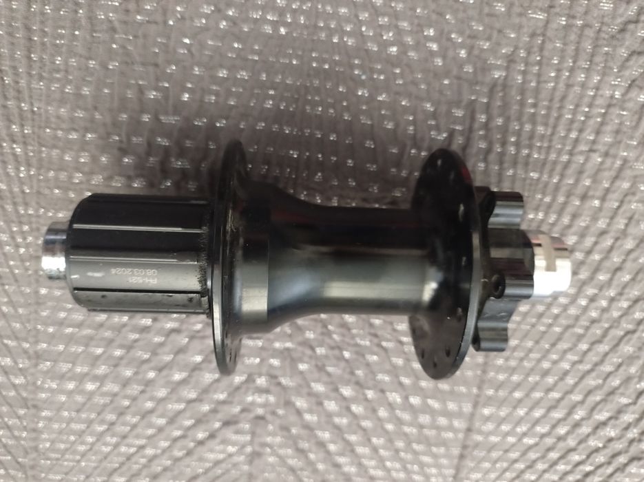 Tylna Piasta Shimano microspline nowa 28 szprych