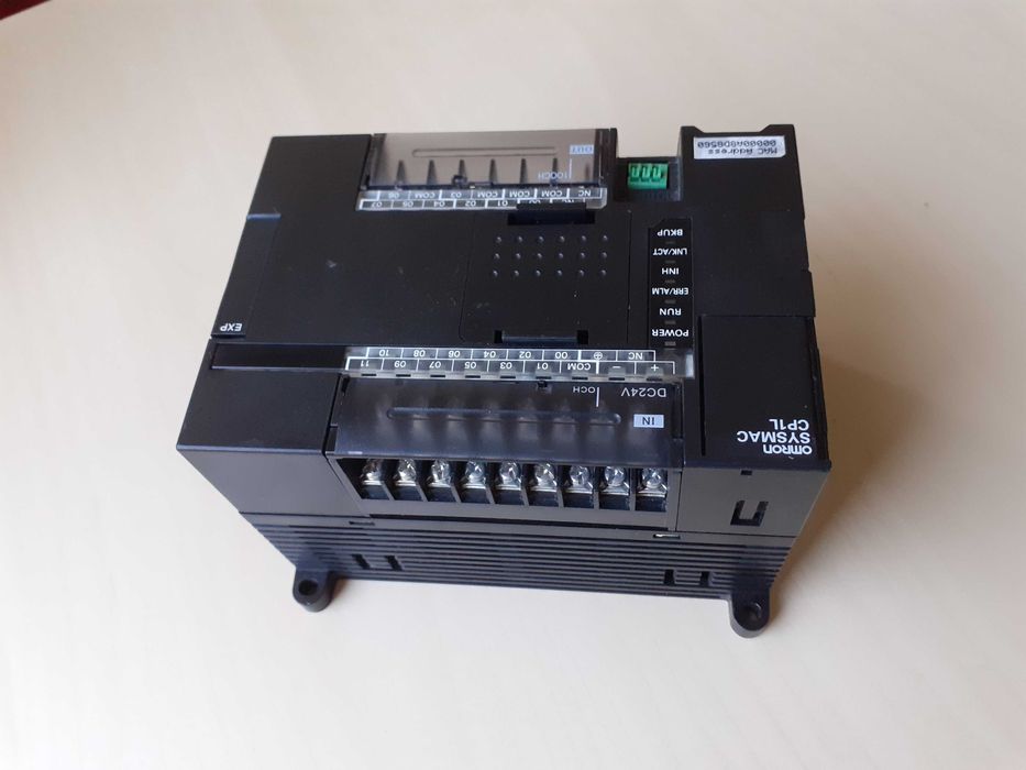 Omron CP1L-EL20DR-D Controlador Programável com bateria CP1L-BAT01