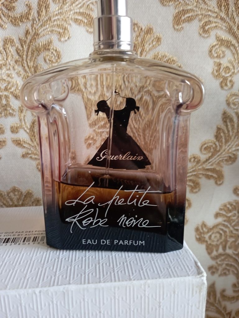Guerlain La petite Robe noir  Very Valentino YSL Opium Belle D'Opium
