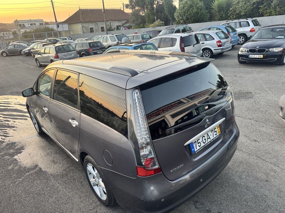 Mitsubishi Grandis 2.0 DI-D Intense  1 proprietário