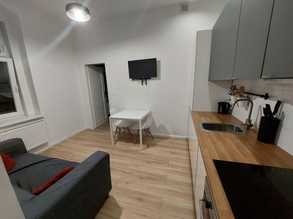 Mieszkanie 28m2, kawalerka z sypialnią, Bohaterów Warszawy