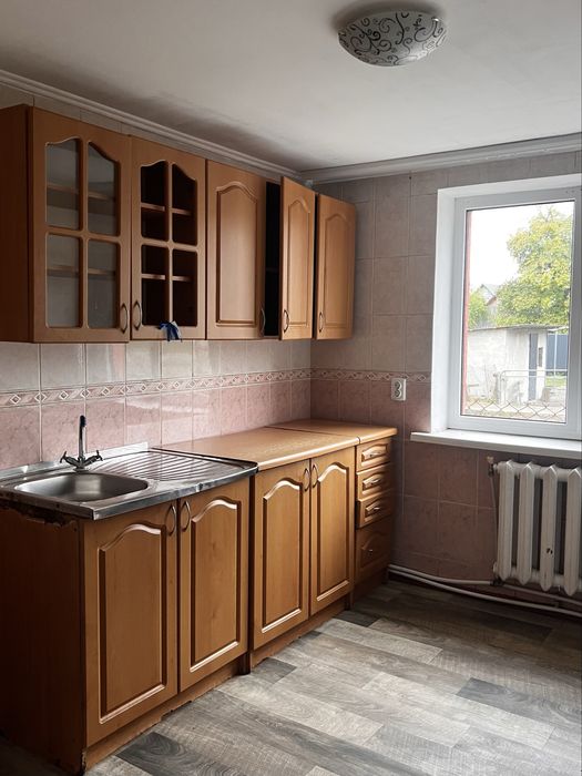 ПРОДАМ будинок  острог