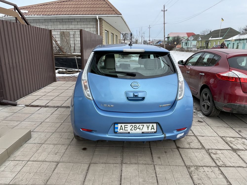 Nissan leaf 2014